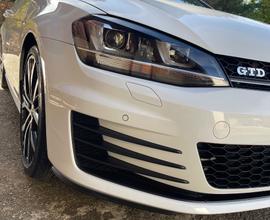 VOLKSWAGEN Golf 7ª serie - 2016