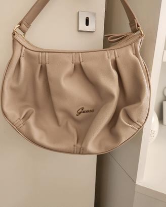 Borsa Guess a spalla