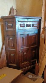 mobili in legno ad angolo
