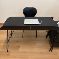 Scrivania Kartell EARL OF WOOD