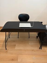 Scrivania Kartell EARL OF WOOD