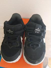Scarpe sportive bimbo