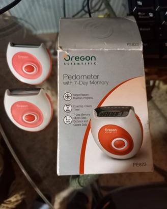 Coppia di contapassi Oregon Scientific PE823