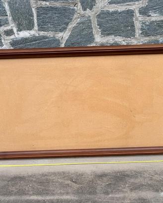 cornice di legno con fondo