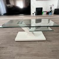 Tavolino con piano in vetro