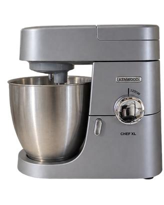 Kenwood Chef XL 1200W Planetaria 6,7L + 3 accessor
