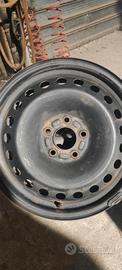 Cerchi in Ferro Ford da 16