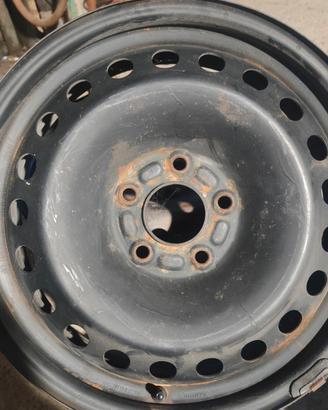 Cerchi in Ferro Ford da 16