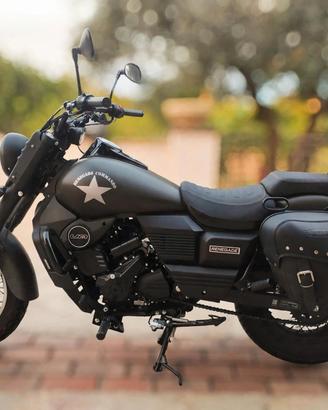 Moto UM Renegade Commando 300 verde militare 