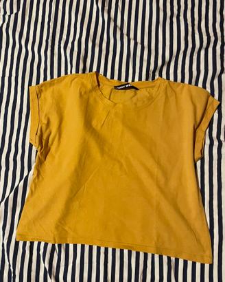 🌻 T-shirt corta color ocra -Tally Weijl,taglia S