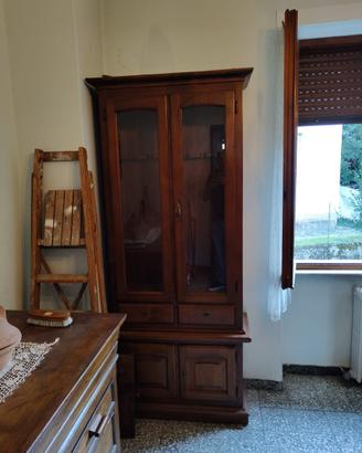 Vetrina porta fucili in legno massiccio noce