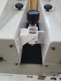 Rusticatrice spazzolatrice