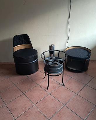 poltrona ,tavolino pouf