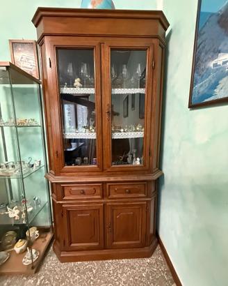 Credenza con vetrina