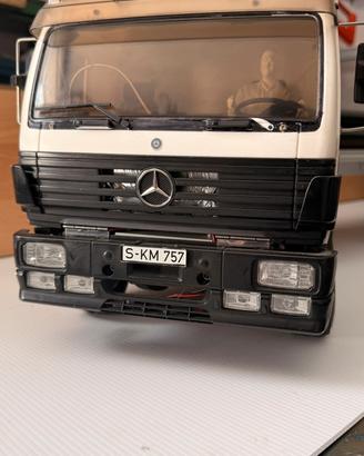 Tamiya camion radiocomandato 1/14