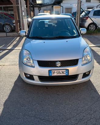 Suzuki Swift 1.3 4x4 5p. GL