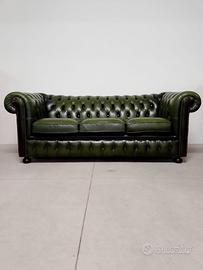 Divano tre posti chesterfield club vintage verde 