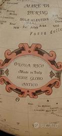 Mappamondo vintage  politico e fisico