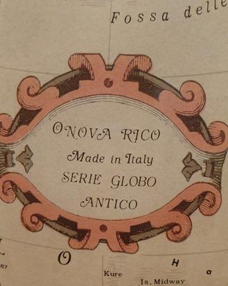 Mappamondo vintage  politico e fisico
