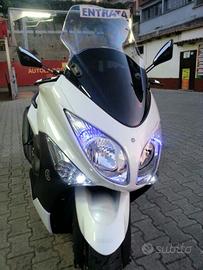 Carene Tmax 500 DA RIVEDERE Ruote Dischi scocca