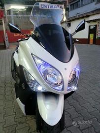 Carene Tmax 500 DA RIVEDERE Ruote Dischi scocca