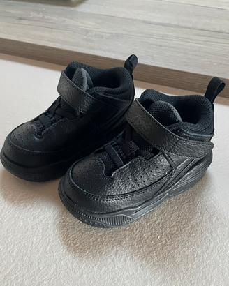 Jordan Max Aura 5 scarpe bambino taglia 22