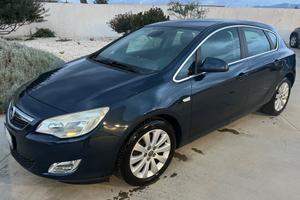 Opel Astra 1.7 CDTI 110CV 5 porte Cosmo 2011