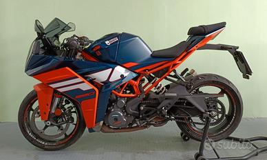KTM RC 390 2024 