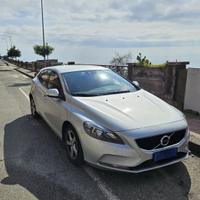 volvo v40 pezzi di ricambio