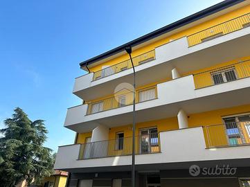 MONOLOCALE A MILANO