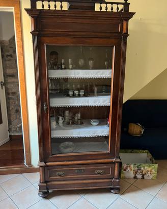 Vetrinetta in legno vintage