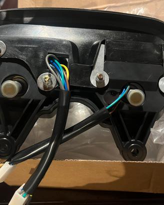 Tachimetro xt 550