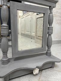 Specchiera in stile shabby