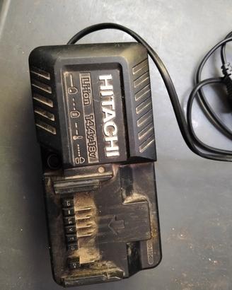caricatore batteria hitachi
