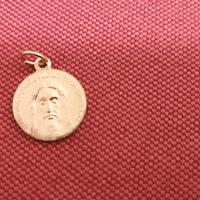 medaglia del volto di Gesù 