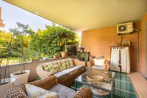 Olgiata appartamento con giardino