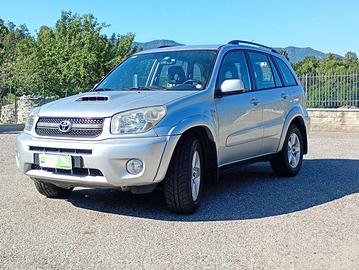 TOYOTA RAV 4 MY23 RAV4 2.0 Tdi D-4D cat 5 porte