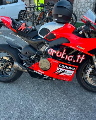 panigalw v4  2022