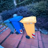 Bidoni raccolta differenziata