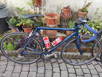 bici cannondale da corsa
