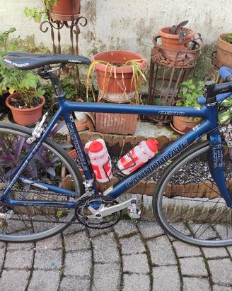 bici cannondale da corsa