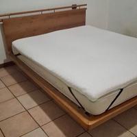 Letto matrimoniale con materasso 160x190cm