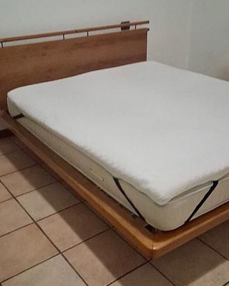 Letto matrimoniale