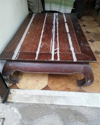 tavolo di legno basso 