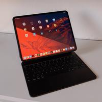 Apple Magic Keyboard per iPad Pro 13'' (M4-M5) Ita