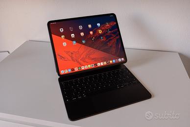 Apple Magic Keyboard per iPad Pro 13'' (M4-M5) Ita