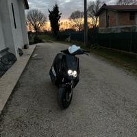 Malaguti phantom f12