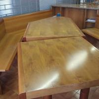 Arredamento artigianale in noce nazionale