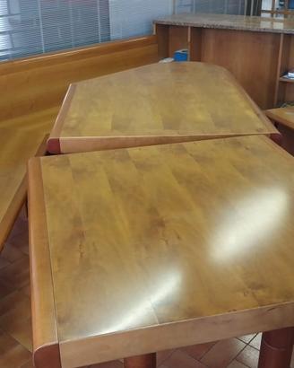 Arredamento artigianale in noce nazionale