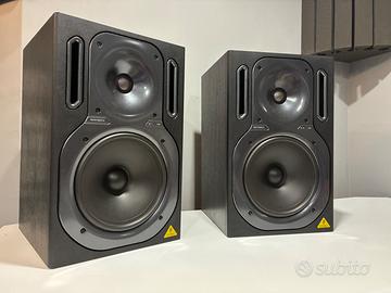 Behringer B2031A Truth Studio Monitor Attivi